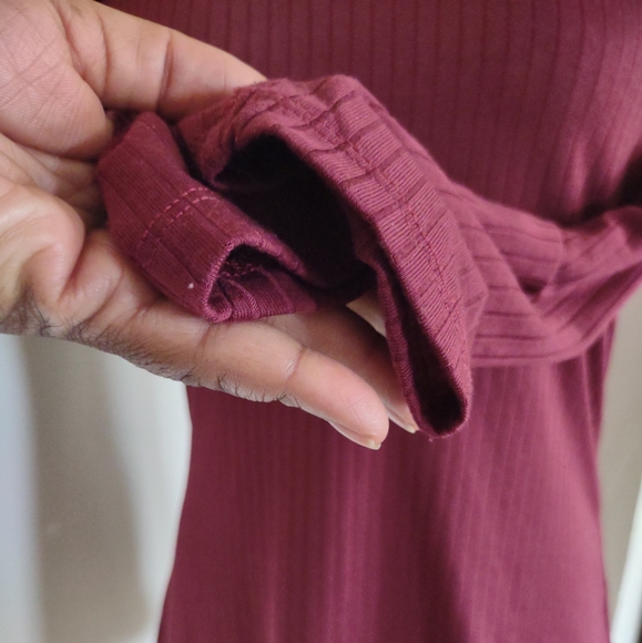 Hayden Ruffled Long sleeve Maroon Blouse Size L - Picture 6 of 13